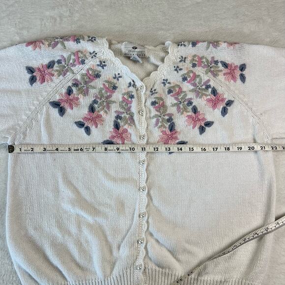 Worthington essentials women’s vintage pastel floral white cardigan sweater sz M - Picture 4 of 7